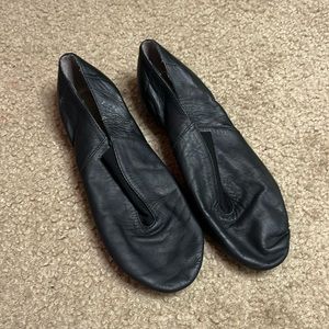 black jazz shoes